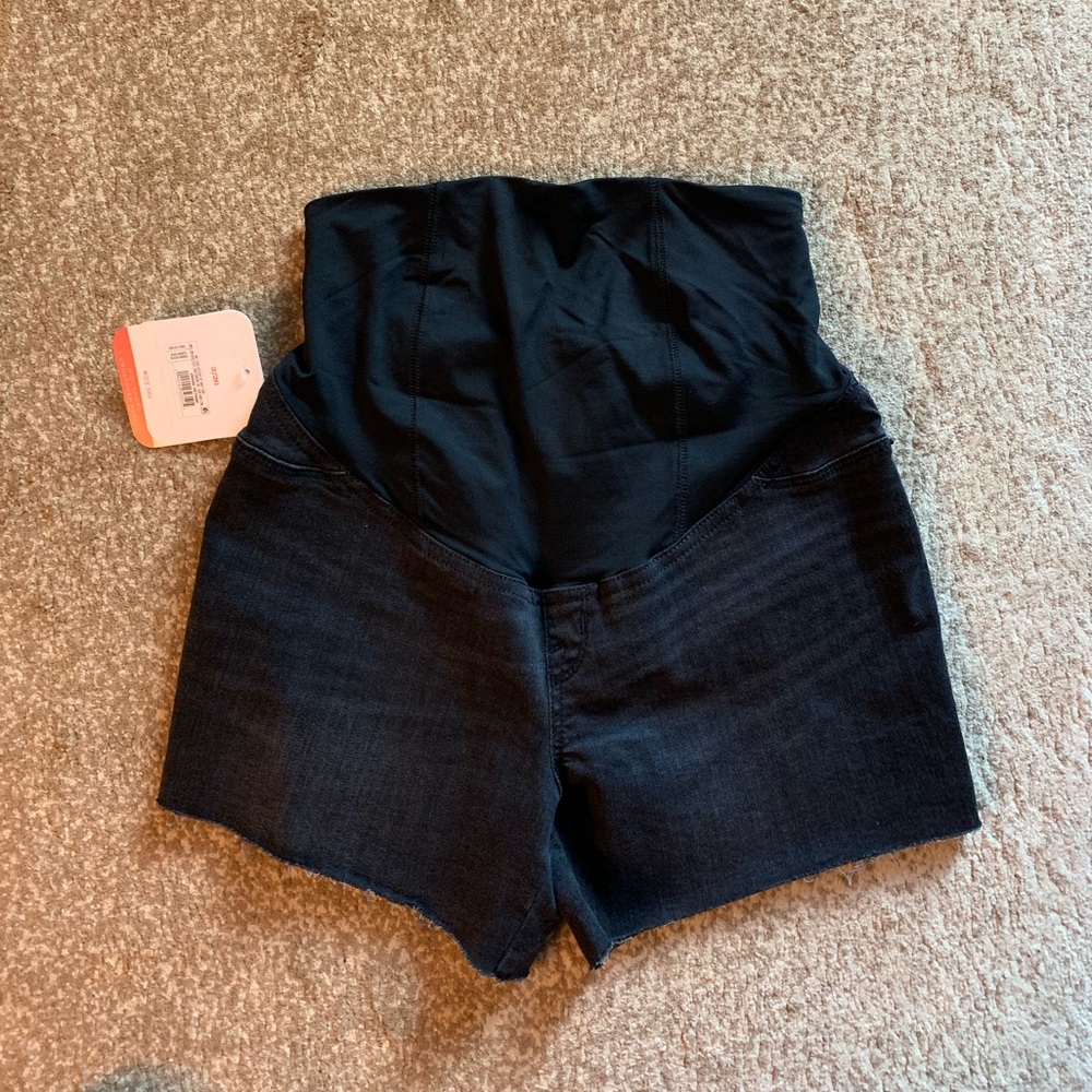 Isabel Maternity Shorts - NEW WITH TAGS